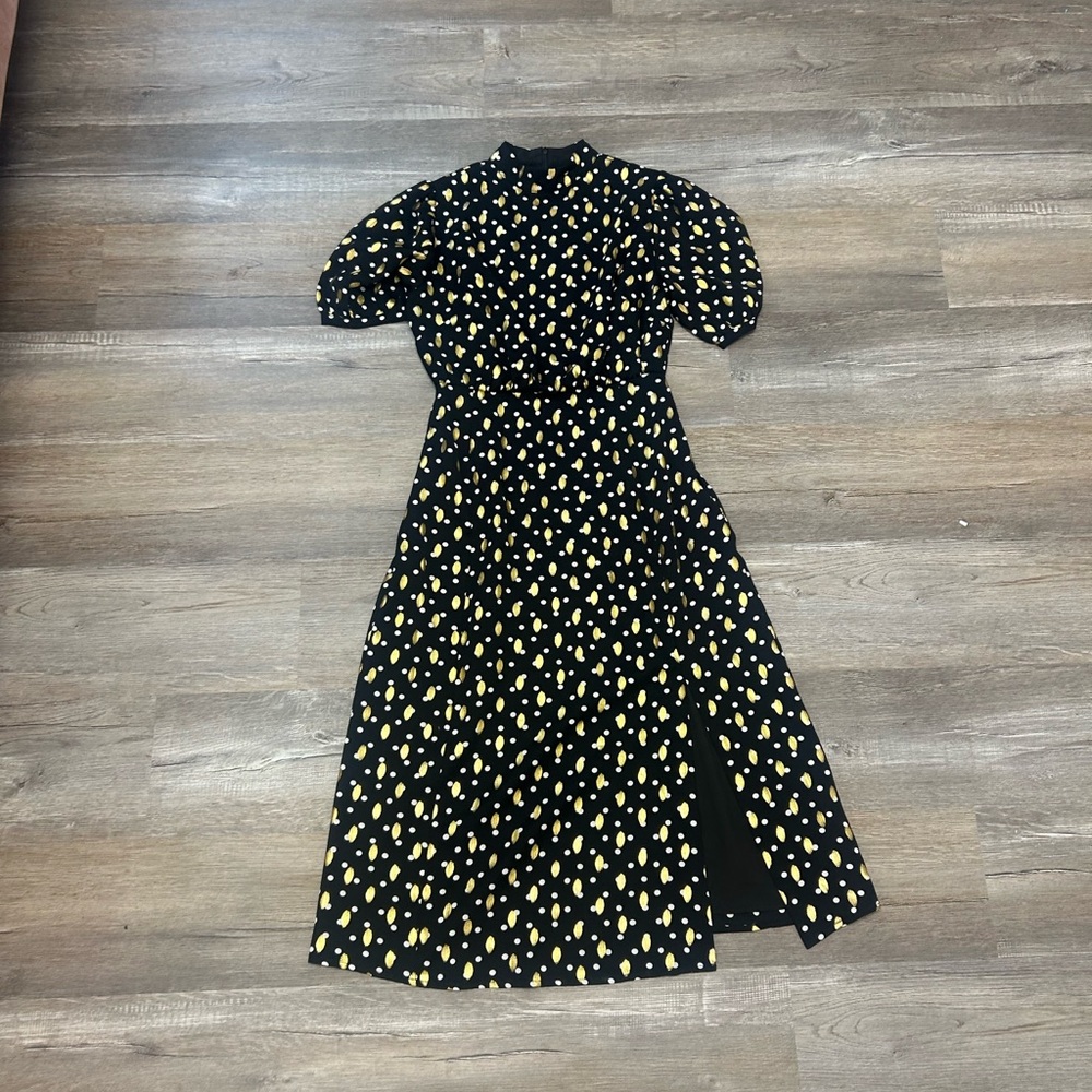 Chic Black and Yellow Patterned Midi Dress